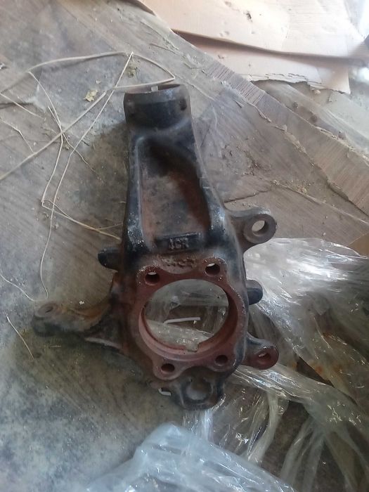 Держатель тормозного суппорта