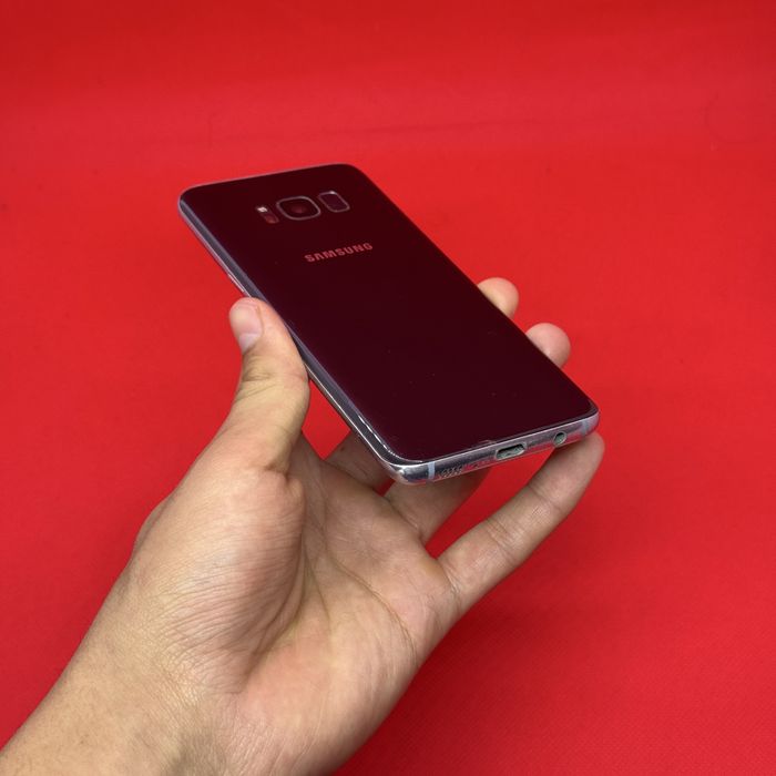 Samusng Galaxy S8 ideaal dastavka xizmati bor