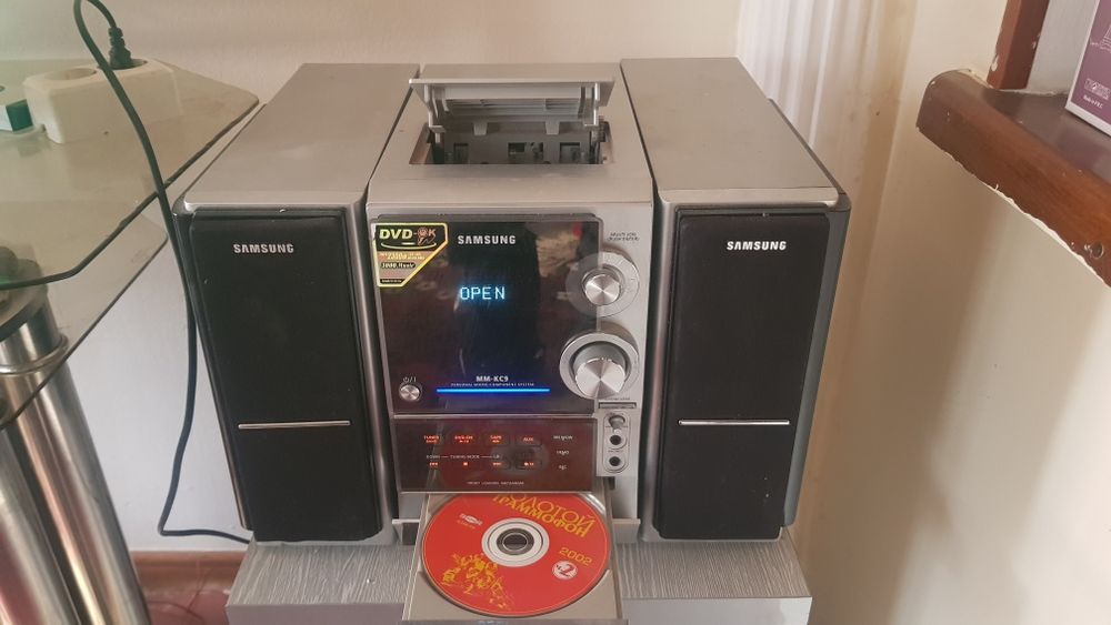 Dvd sotiladi ishlaydi