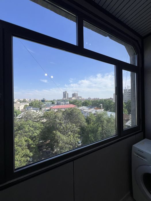 Srocho Kvartira sotiladi oybek metro westminser universitet yonida