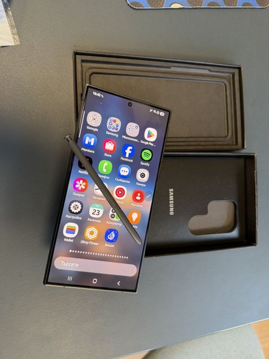 Продавам  Samsung Galaxy  S24 Ultra