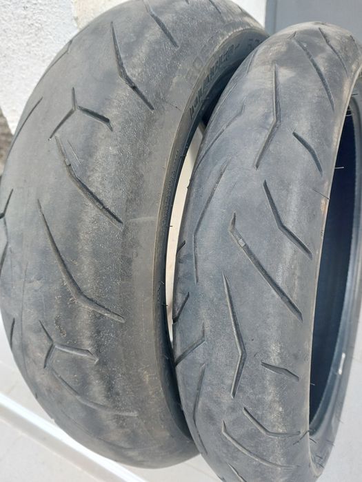 Pirelli Diablo Rosso II 180/55/17 120/70/17