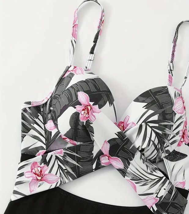 Цял бански нов нов