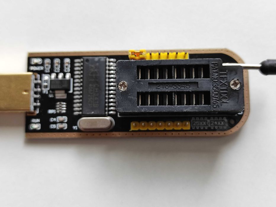 USB программатор на CH341A для 24-25 серий EEPROM Flash BIOS