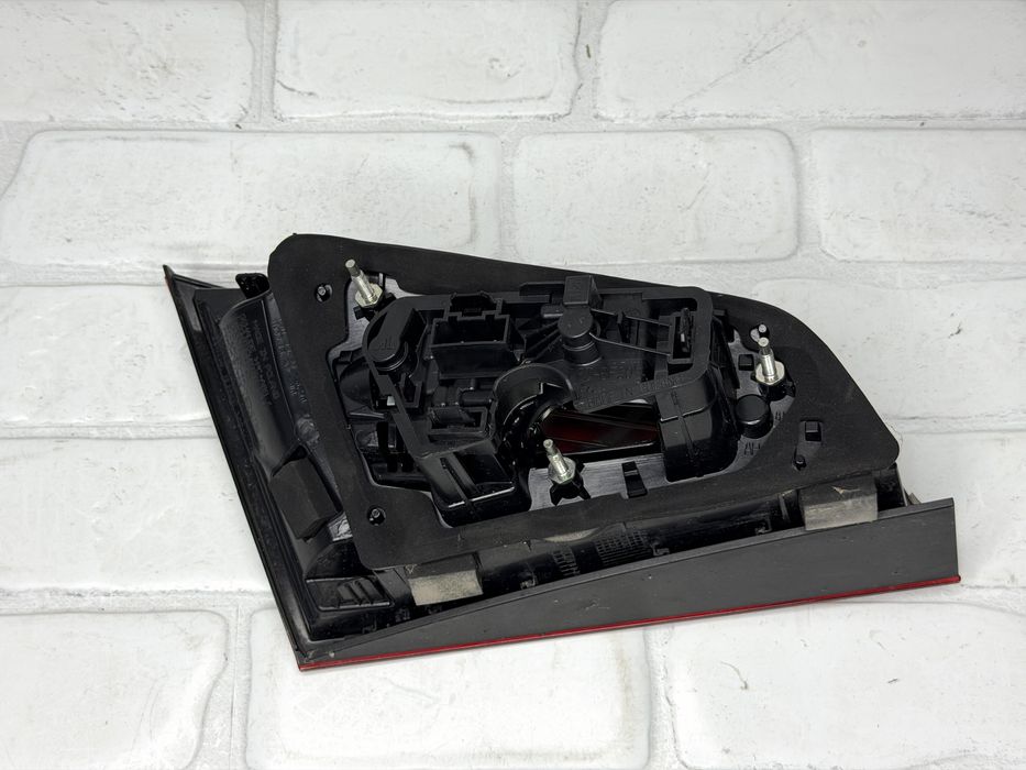 Десен вътрршен стоп AUDI A3 8V 8V4945094A