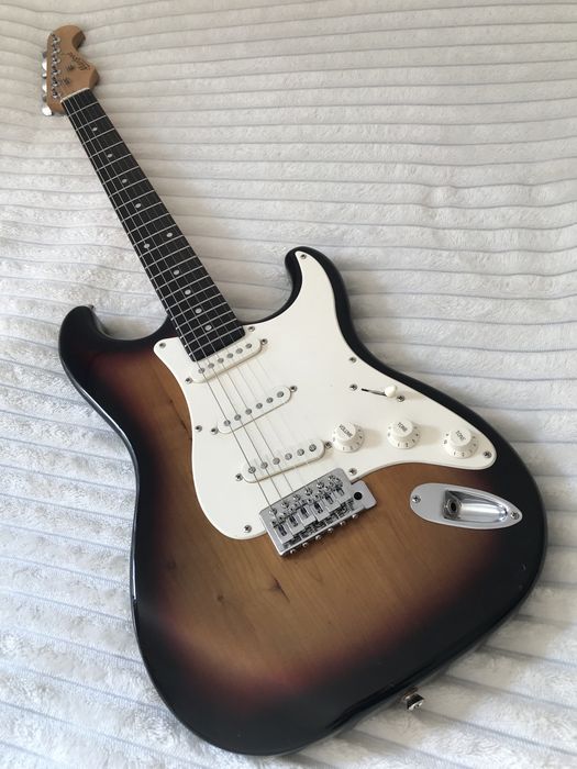электрогитара Manfred strat sss made in Germany