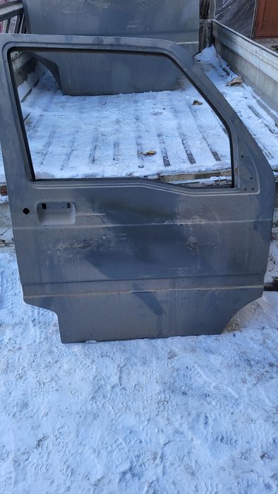 НА WULING дверы нов