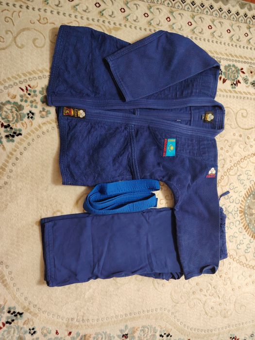 Продам кимано дзюдо