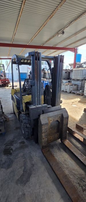 stivuitor caterpilar DP25 N