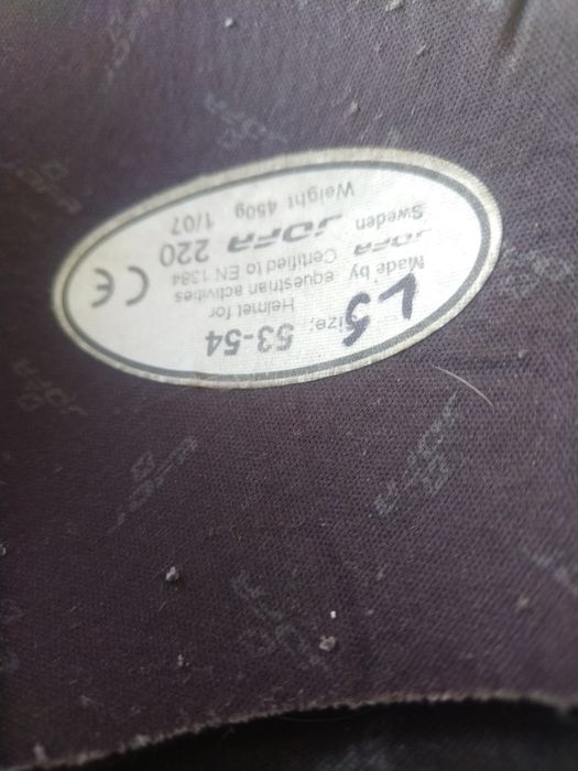 Жокейска каска/шапка за езда JOFA размер 53-54
Марка : JOFA  220
Тегло