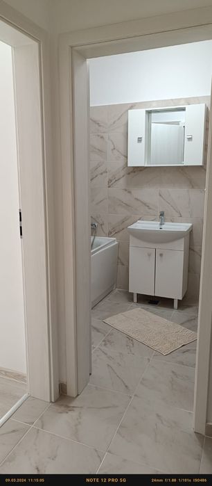 Proprietar închiriez Studio Viva Residence