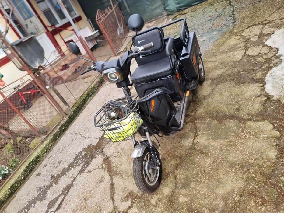 Triciclu electric-Electromob-