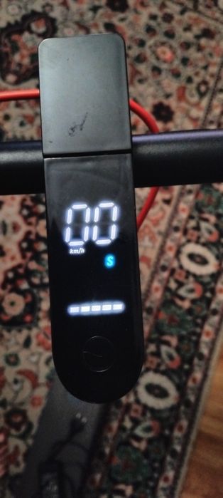 Самокат в хорошем состояние  . Продаём срочно