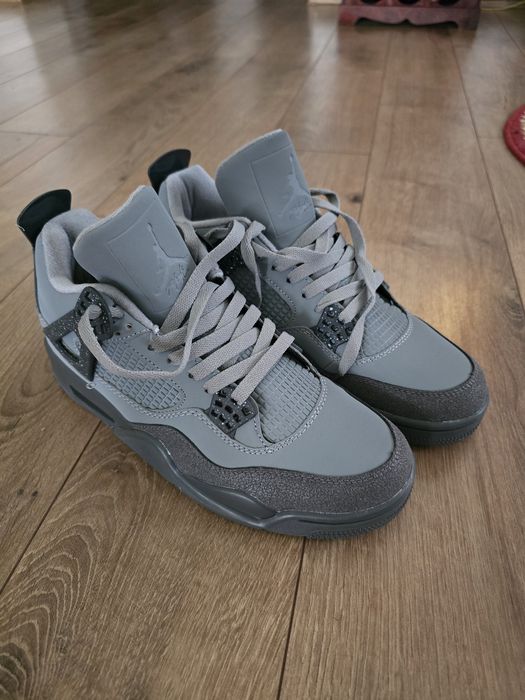 Jordan 4 Cement Grey