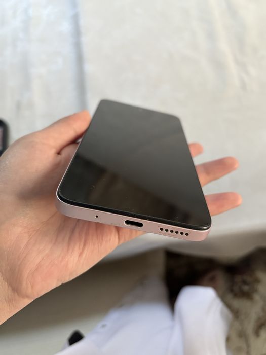 Redmi 13, 256ГБ.          .