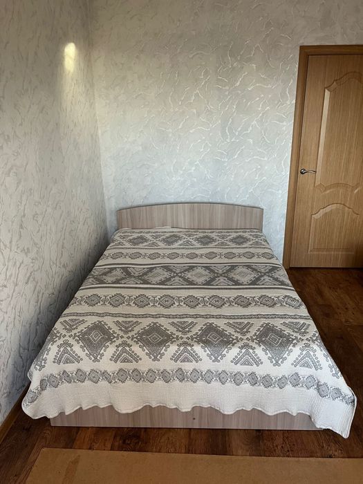 Продам кровать в хорошем состоянии