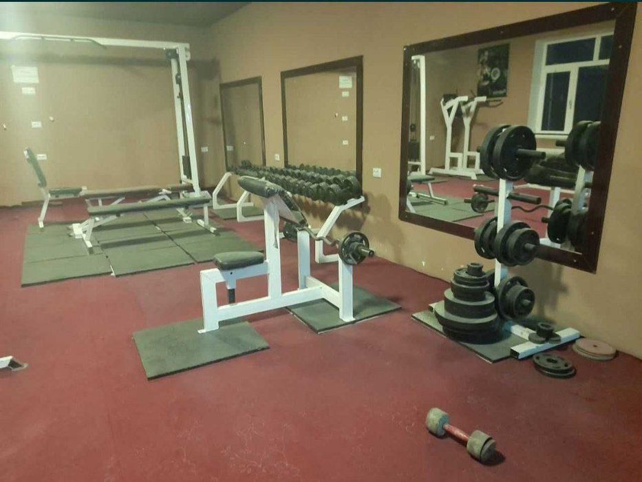 Тринажорлар  сотилади срочна !