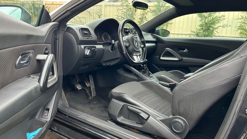 Volkswagen Scirocco 2010 benzină, 7.439 € — imagine 1