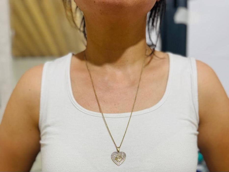 Кулон золотой с фианитом