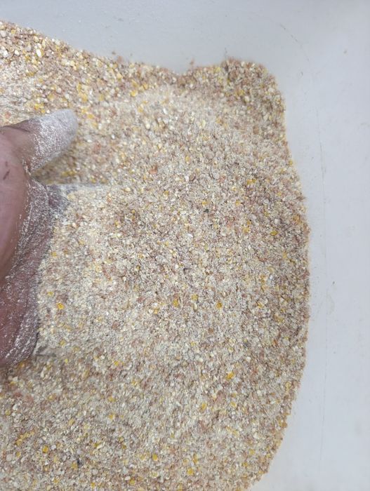 Фураж за Кокошки ,бройлери и прасета