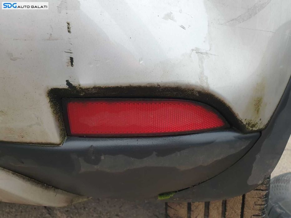 Catadioptru Ochi Pisica Stop Lampa Tripla Ceata Dreapta de pe Bara Spoiler Spate Dacia Sandero 2 2012 - 2016