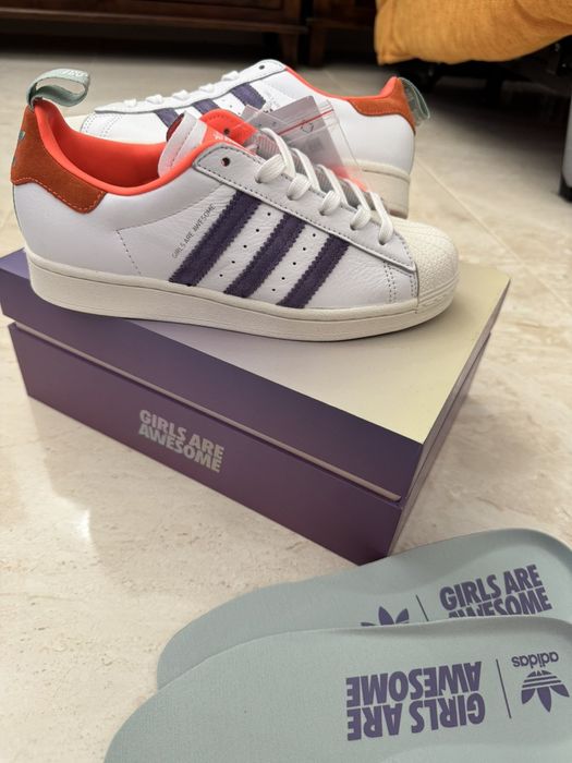 Adidas Superstar J Limited Edition