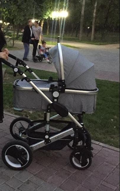 Продаётся коляска в идеальном состоянии