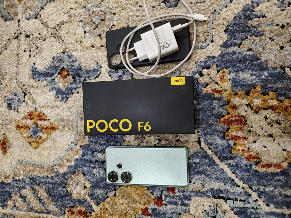 Poco F6 12/512GB