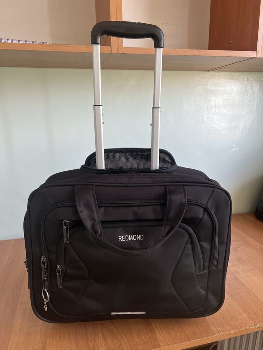 Чемодан (ручная кладь)