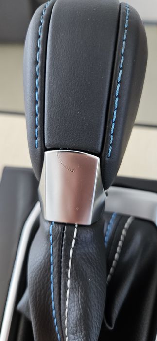 Polita manson si nuca schimbator cutie automata Renault Arkana