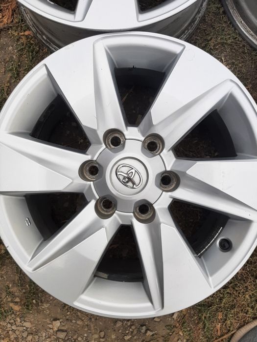 Продам диски р17 прадо оригенал.