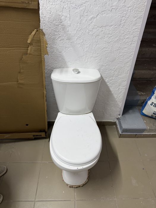 Продам б/у унитаз
