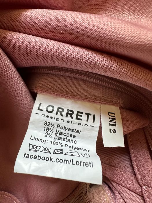 Рокля Lorreti нова