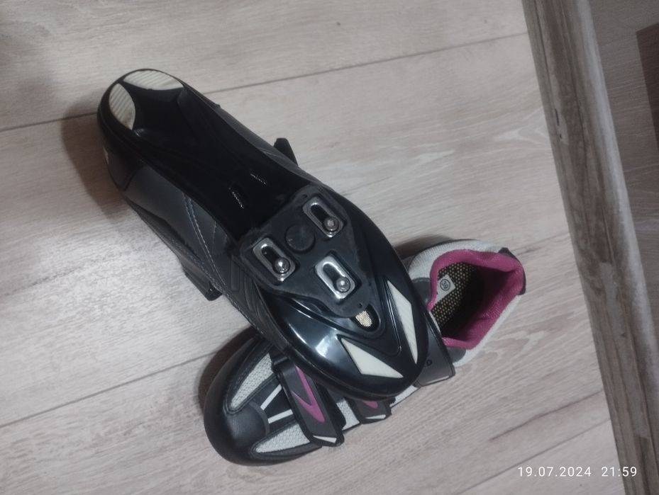 Туристически Обувки Strong алпин и за велосипед40