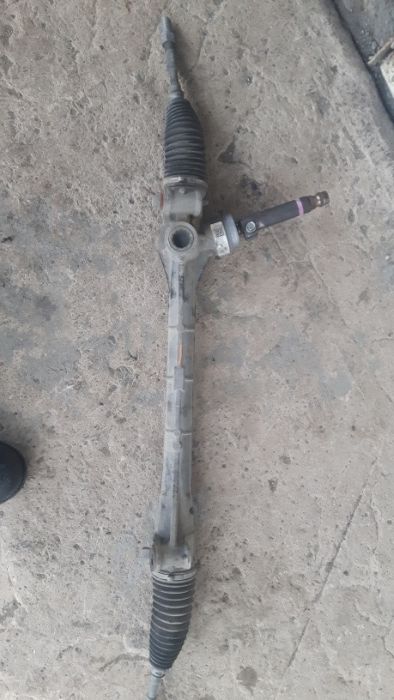 Кормилна рейка за ТОЙОТА АВЕНСИС Toyota Avensis Т27 /08-18/