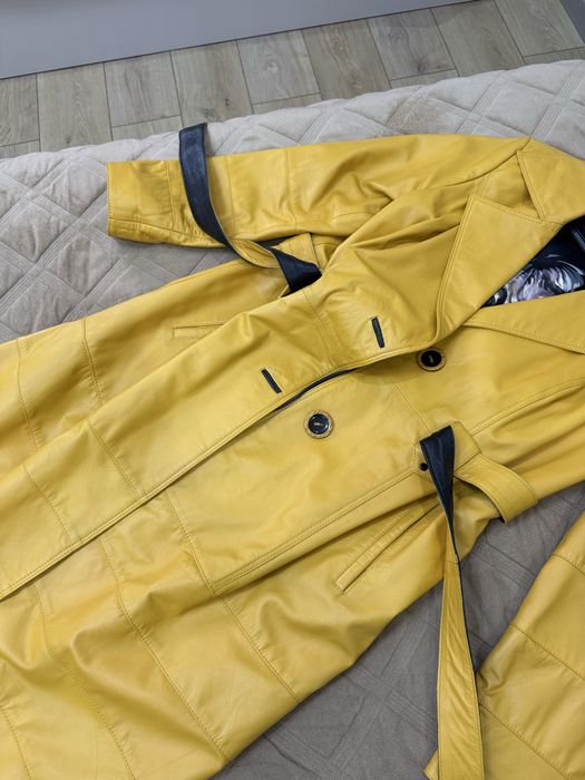 Плащ кожаный тренч