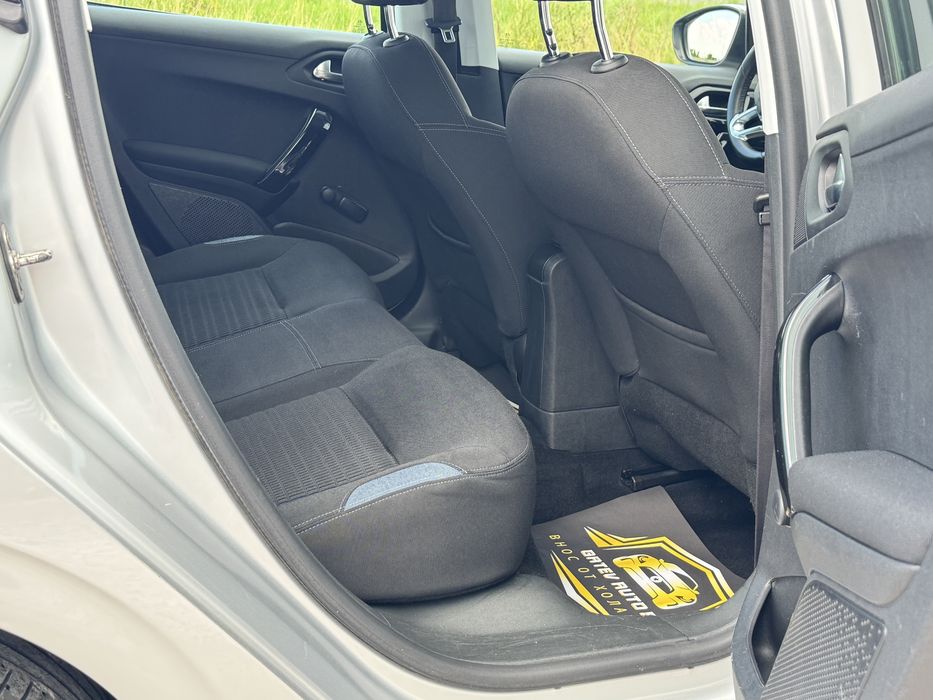 Peugeot 208 1.6 *194848км* Холандия