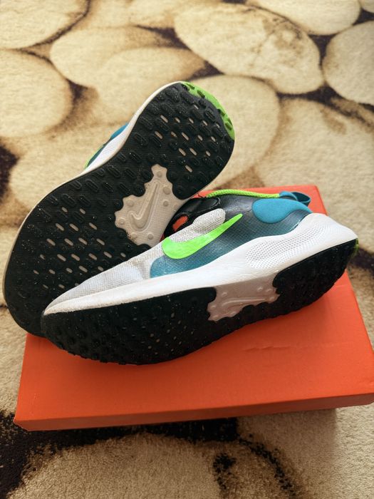 Nike маратонки 31 номер