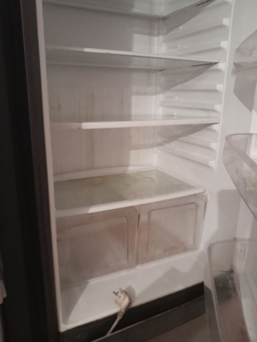 Холодильник и стиральная машина