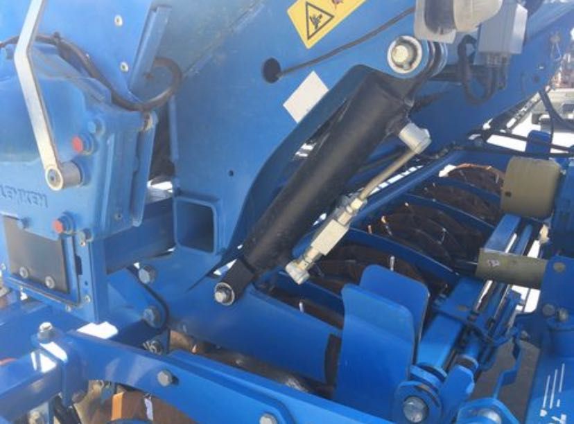 Lemken Saphir 7 sealka сеялка Claas case tortadi