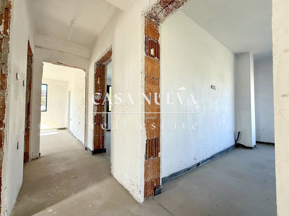 Къща в гр.Перник, кв.Изток