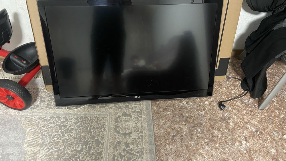 Продам телевизор б/у