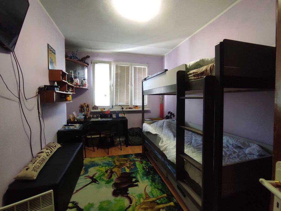 Продава се Тристаен апартамент в София, Редута - 80 кв.м за 1817 €/кв.м - Снимка #2