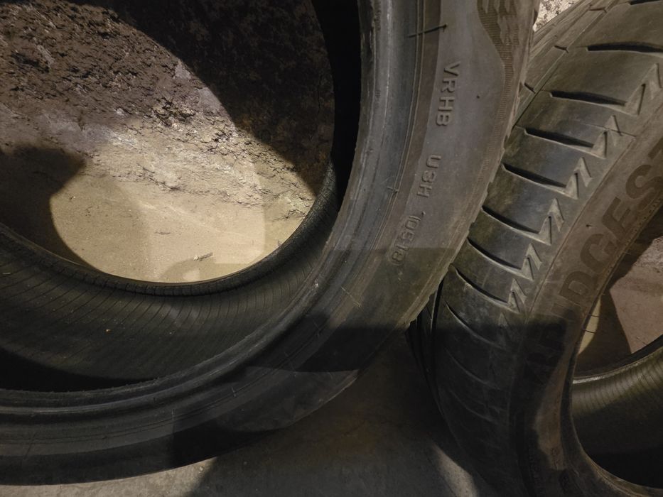 Гуми Bridgestone 225 45 17