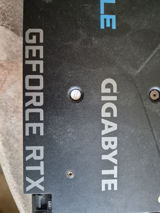 Видеокамера Gigabyte GeForce RTX 3060 Ti