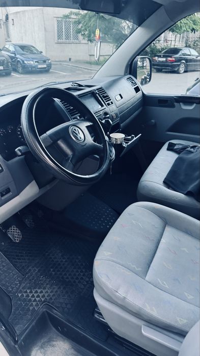 Vw tranporter 2007  105 cp modelul scurt