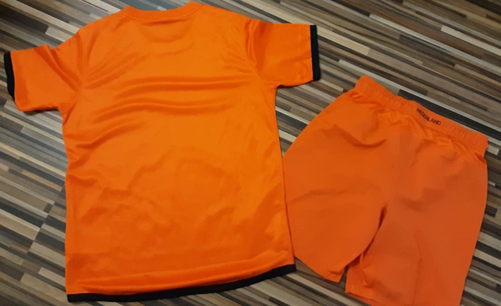(L/XL) (147-158) (158-170) NIKE NETHERLANDS оригинален юношески екип
ю