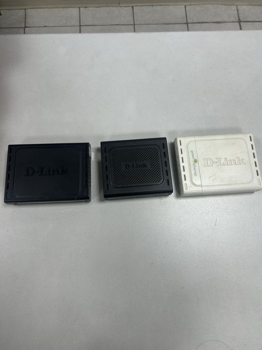 Продам роутеры D -Link
