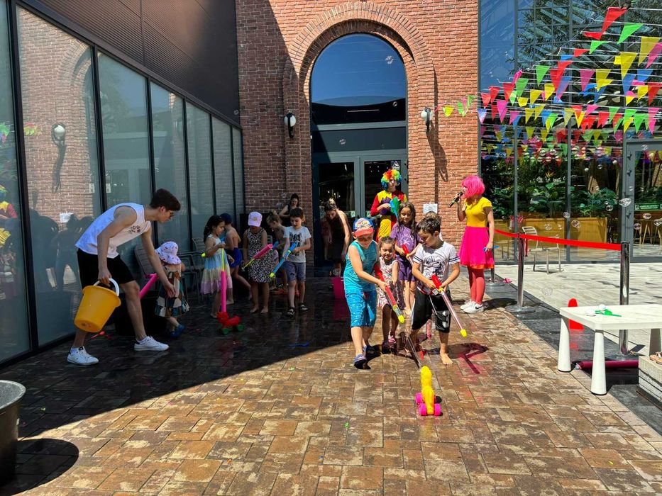 Animatori petreceri copii animator pachet 2 h 2 animatori