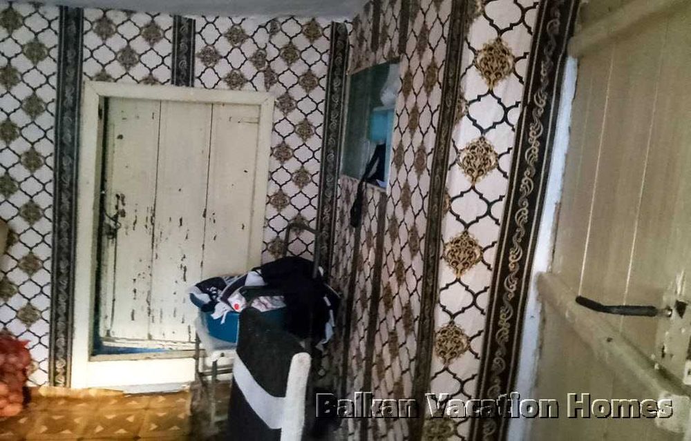 Евтина селска къща в Крушари в Североизточна България